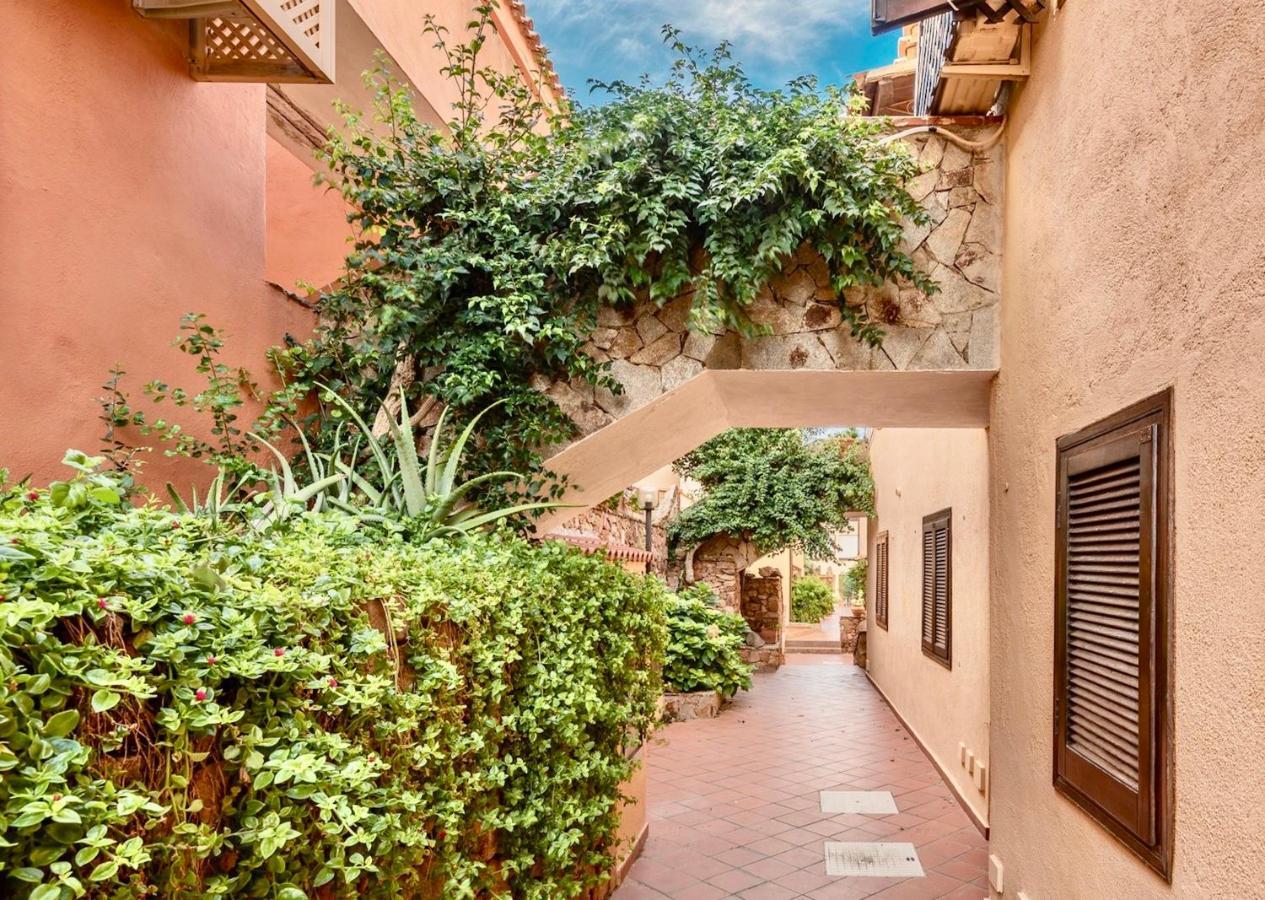 Residence A Golfo Di Marinella A 450 Mt Dal Mare 外观 照片