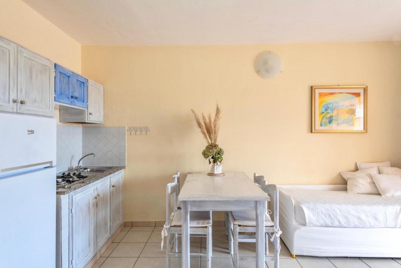 Residence A Golfo Di Marinella A 450 Mt Dal Mare 外观 照片