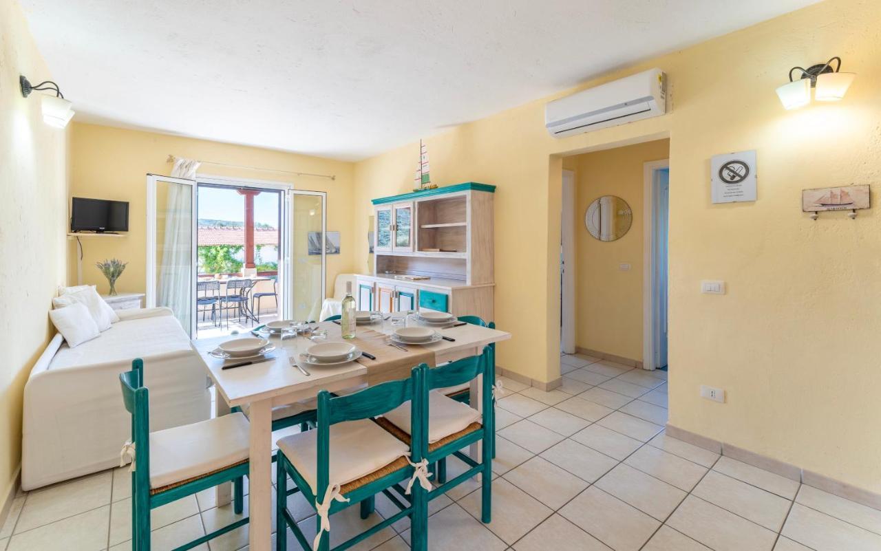 Residence A Golfo Di Marinella A 450 Mt Dal Mare 外观 照片