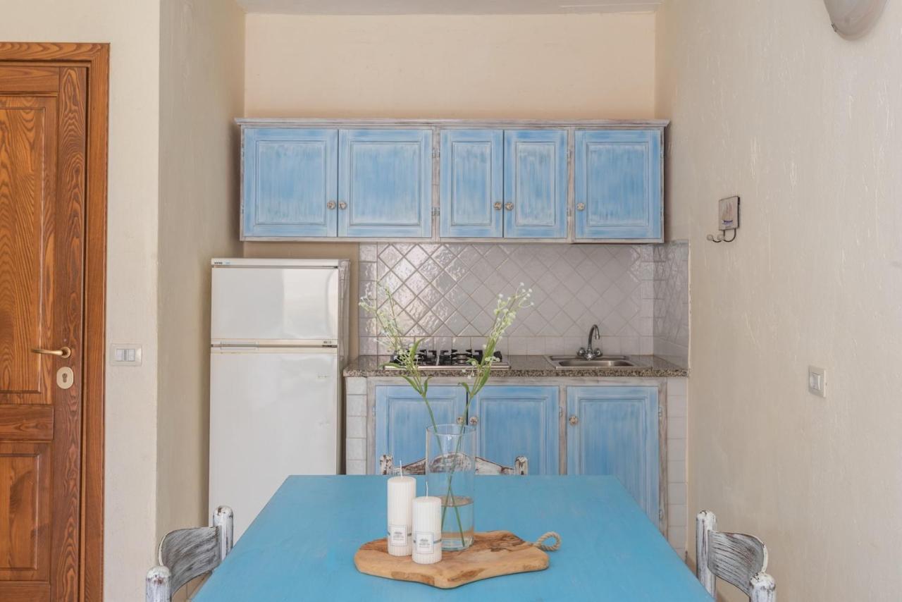 Residence A Golfo Di Marinella A 450 Mt Dal Mare 外观 照片